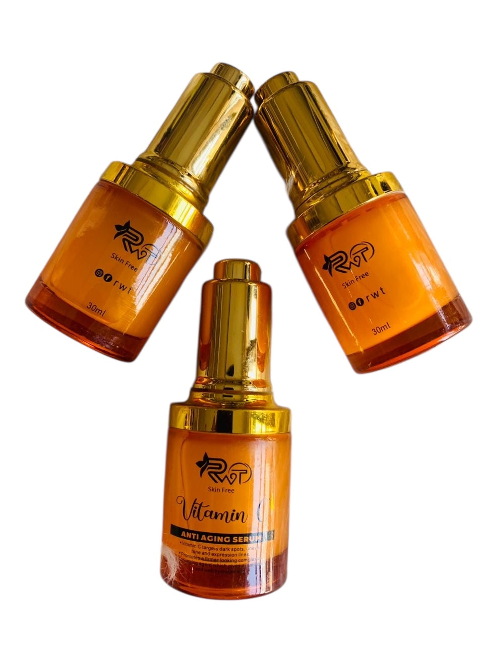 Vitamin C face serums